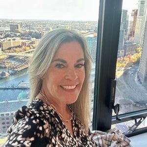 Meet your Posher, Denise